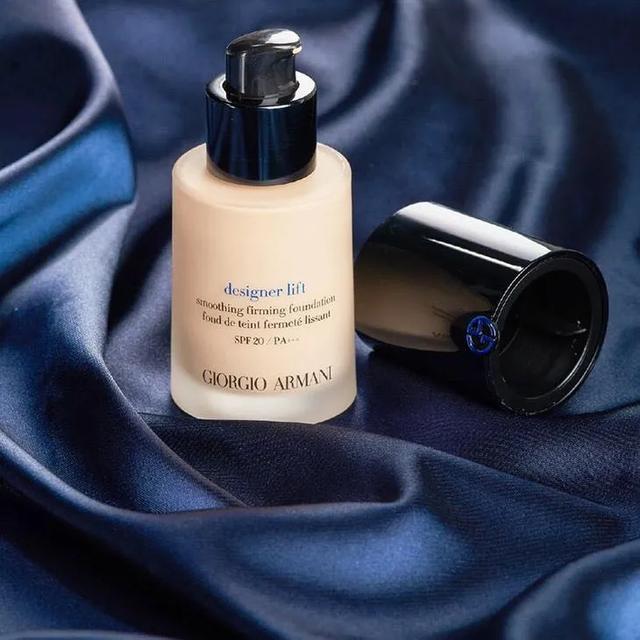 阿玛尼权利粉底液,阿玛尼权利粉底液色号(蓝标大师\u0026红标权力粉底液) 阿玛尼权利粉底液,阿玛尼权利粉底液色号(蓝标大师\u0026红标权力粉底液)