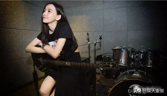 于文文中国好歌曲，于文文好声音导师是谁（曾经的一线女星为何被众人嫌弃）