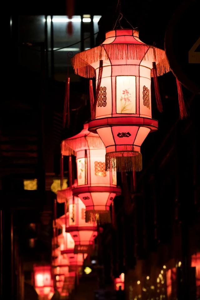 元宵节传统节日，元宵节有没有什么传统节日（最有“中国味儿”的节日）