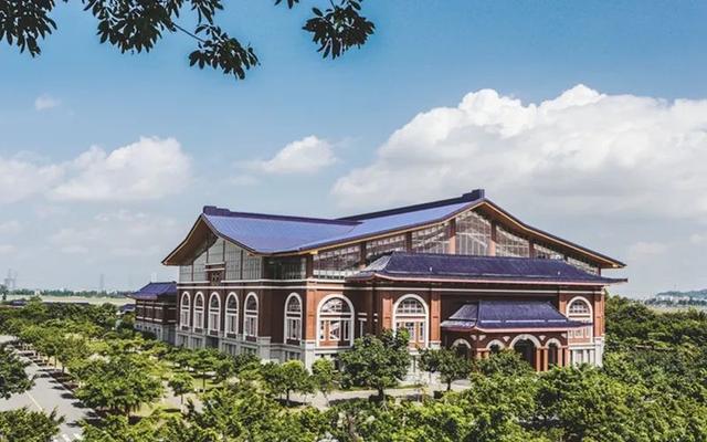 广东理工学院鼎湖校区，广东理工学院鼎湖校区有什么专业（广东这些大学竟然这么偏僻）