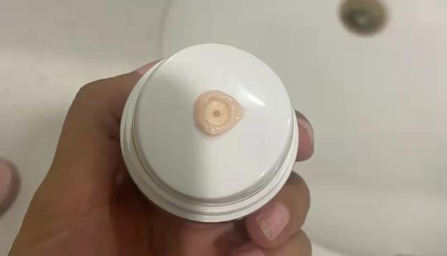 比较好的保湿眼霜排行榜 保湿眼霜哪个牌子好用，比较好的保湿眼霜排行榜（这4款公认好用的眼霜）