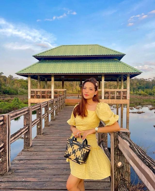 文莱在哪里，文莱在哪里,离中国远吗（亚洲最富裕的国家之一）