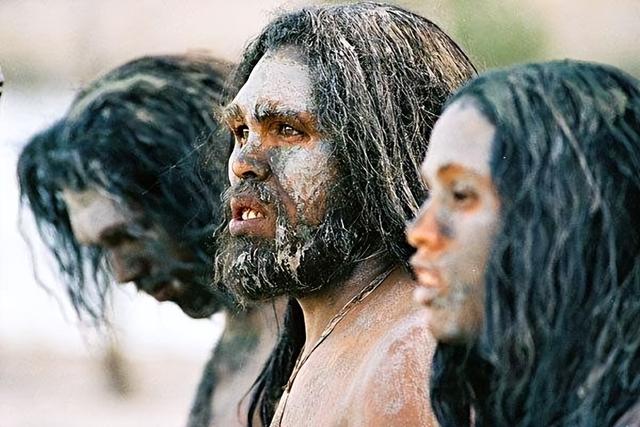 人类起源于多少年前，地球46亿年前的样子（第一个“人”是怎么来的）