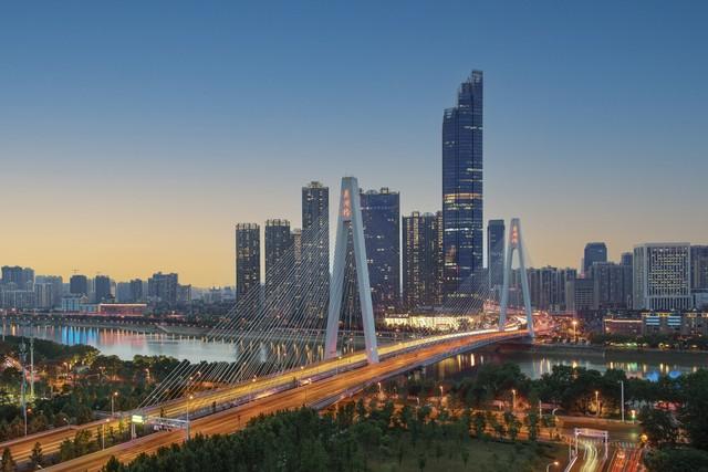 全国省会经济总量排名，中国27省会人均GDP