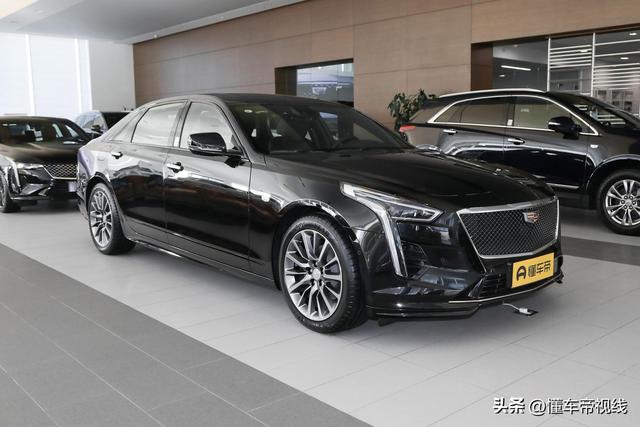 2022年新款凯迪拉克ct6，降价2万元/取消后轮转向