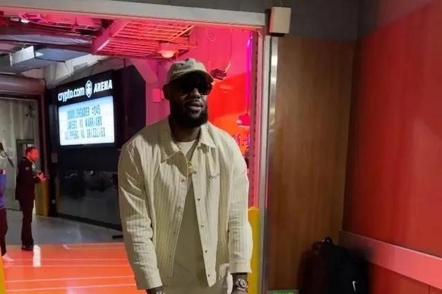 mvp是什么意思，MVP是什么意思（美媒列出常规赛MVP和总决赛MVP奖项总和最多的24名球员）