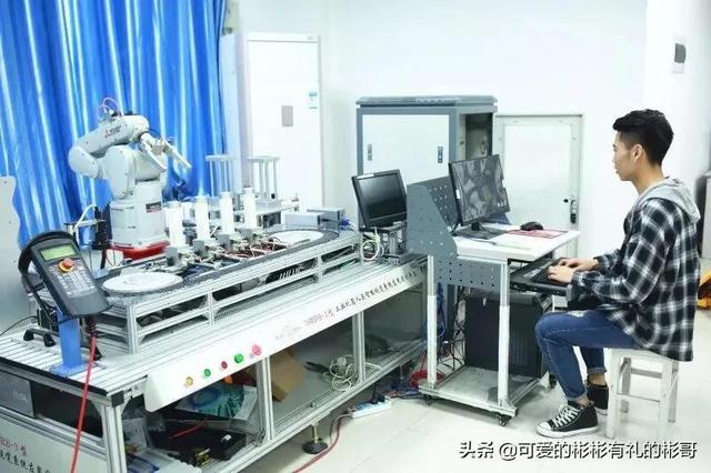 机械制造就业方向，机械制造与自动化专业就业前景好吗（机械设计制造及其自动化）