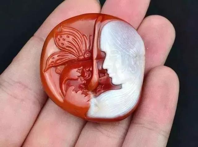 荔枝冻是什么料，荔枝冻是什么料好不（南红和战国红有几毛钱关系）