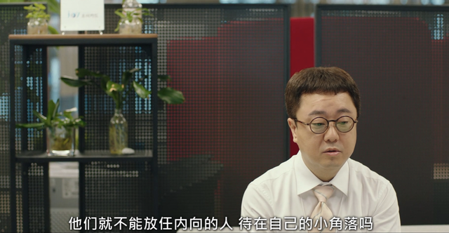 同事离开单位离别的诗，离职与同事告别诗词（我只想原地离职）