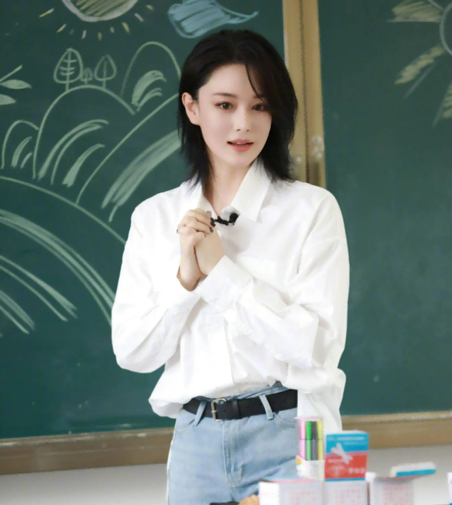 李晨张馨予生活照，张馨予写真 生活照（张馨予：游离吴卓羲和李晨后）