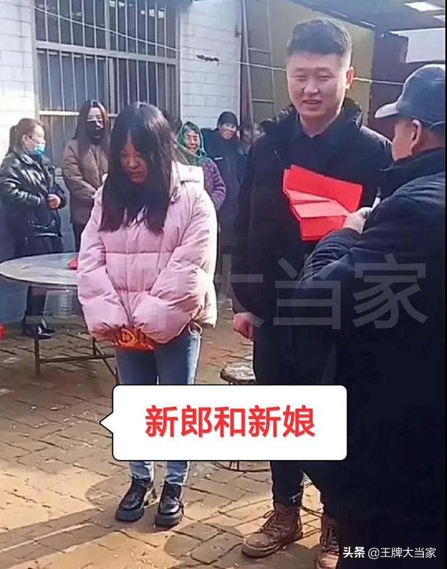 婚礼结束后朋友圈感谢，婚礼结束后朋友圈感谢的话（网友：看着就像小孩子过家家）