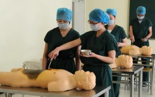 临床医学考研院校排行榜，2020临床医学专业考研学校排名及评估结果（临床医学专业最新排名）