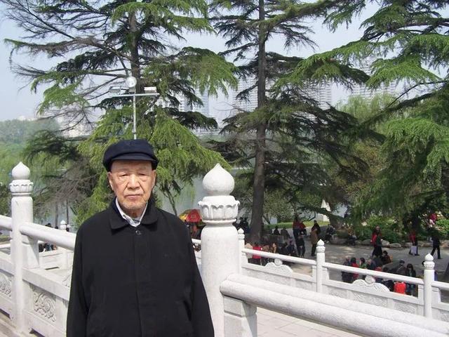 父亲歌词，父亲歌词图片（金佰安：父亲）