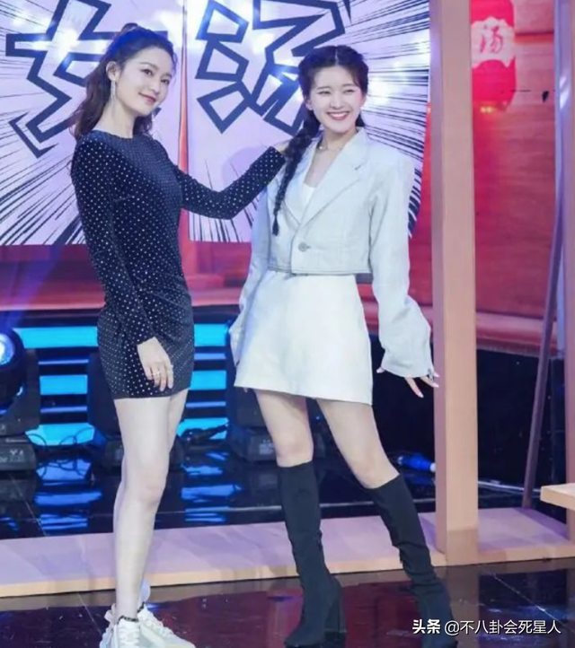 矮个女星谎报身高，穿高跷、垫木板、踩箱子，一拍戏就原形毕露