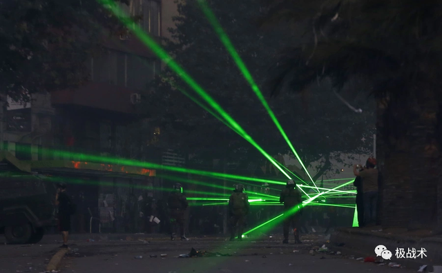 镭射和激光的区别是什么，镭射和激光的区别是什么意思（论可见激光指示器<1>丨装备）