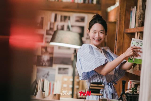 十二星座女人哪些是好女人，十二星座最女人的星座（高智慧高情商的贤内助是妳吗）