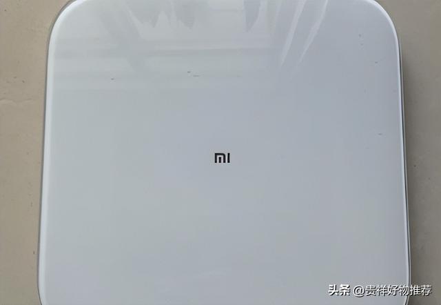 小米电池休眠自动解除，小米电池休眠怎么自动解除（小米体重秤放平不归零怎么回事）