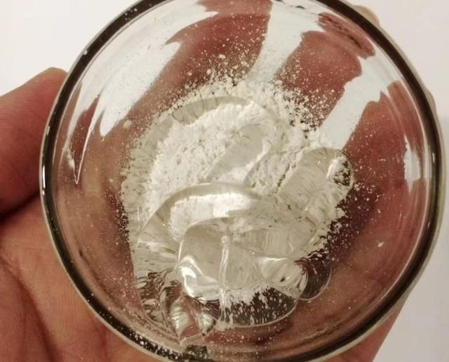 芦荟胶的正确用法，芦荟胶适合用在哪个步骤（学学这4个方法，用出最佳效果）