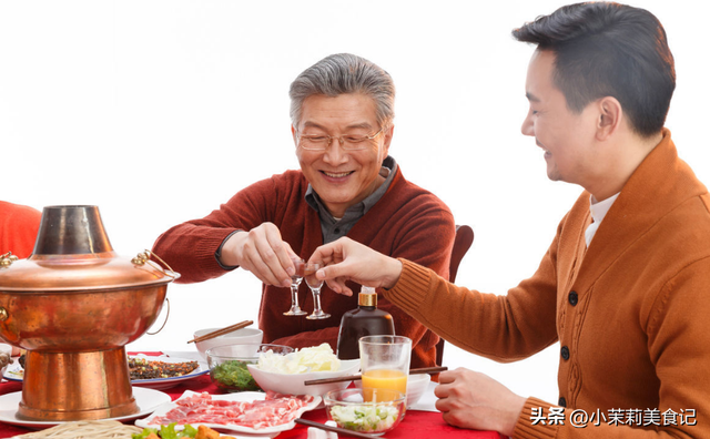 酒文化的经典语录图片，酒文化的经典语录视频（该你敬酒了）