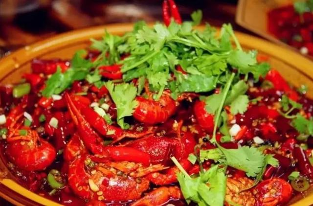 湖南特色美食小吃排名，湖南小吃排行榜前十名（湖南最出名的9道小吃）