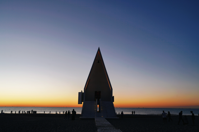 张震岳的《玩乐令》 歌词，张震岳的《玩乐令》（阿那亚，怎么住）