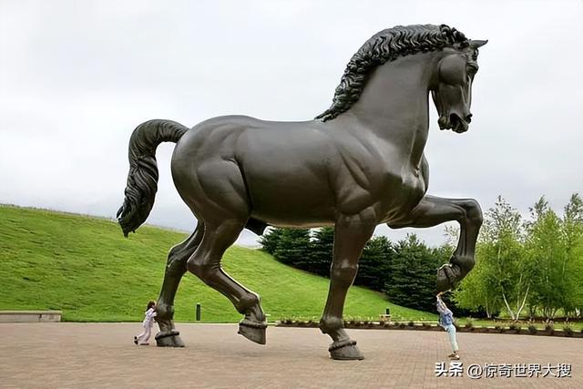 世界上最大的熊，世界上最大的熊是什么熊（25个比你想象中要大的巨物）