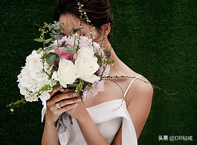 100种浪漫的求婚方式，十种浪漫求婚方式（怎么求婚比较浪漫，求婚必看）