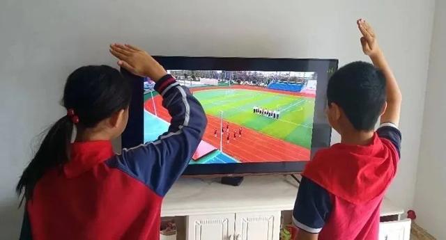 升国旗仪式流程，升国旗仪式视频（遂宁安居区第三小学开展“我爱你）