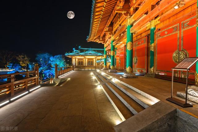 南京晚上哪里好玩的景点，上海旅游景点哪里好玩（共赴2022南京中秋佳节）