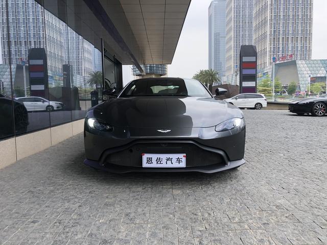 马丁鞋哪个牌子好，告诉你怎么样选购马丁鞋（170多万拿下一台阿斯顿马丁Vantage）