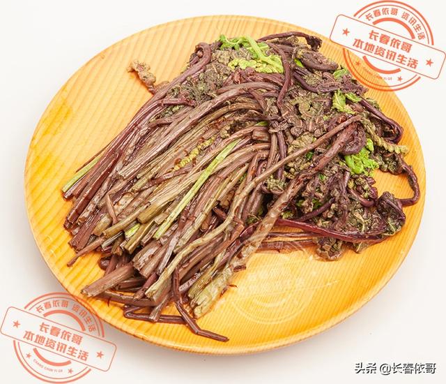 东北野生野菜有哪些，长白山中山野菜——猴子腿