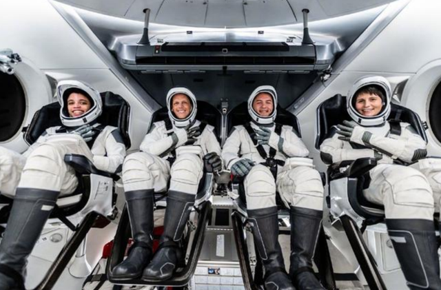 国际空间站是哪几个国家建的，国际空间站是哪几个国家建的,对俄制裁（国际空间站最多容纳13人）