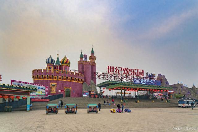 惊险刺激、梦幻童话郑州方特乐园让你体验不一样的主题乐园之旅！