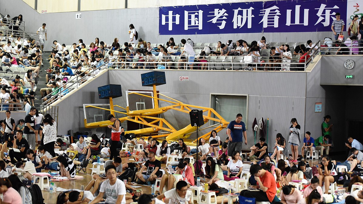 研究生报考只能报一个学校吗（考研上岸还有如此捷径）