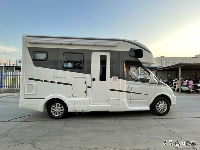 大通v80价格，上汽大通maxus v80价格（80后入门必选的第一辆国产房车）