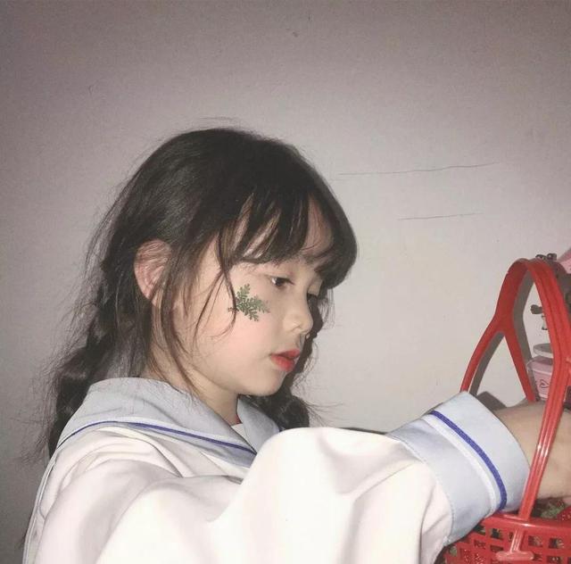 可爱漂亮的小妹妹，微信头像，可爱漂亮的小妹妹（治愈甜美的小妹妹头像）