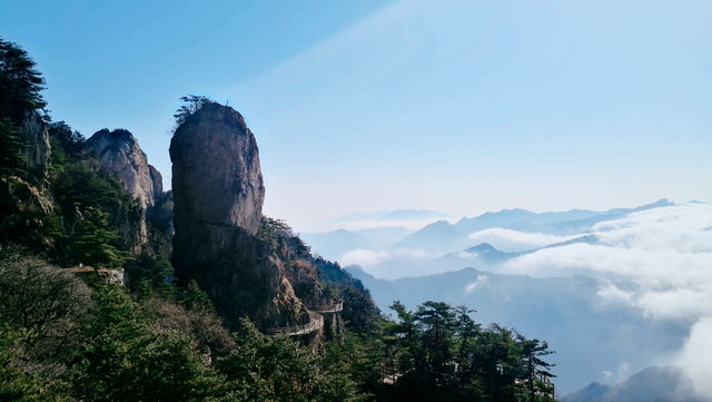 不坐索道游玩老君山攻略，听说这里像极了“天宫”