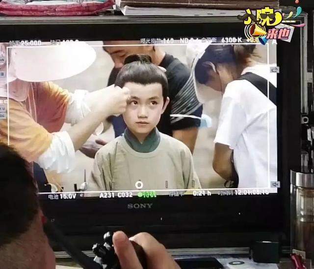 怎样可以当明星，普通人想当明星的基本条件是什么（小腕来也丨入行须知——如何进演艺圈）
