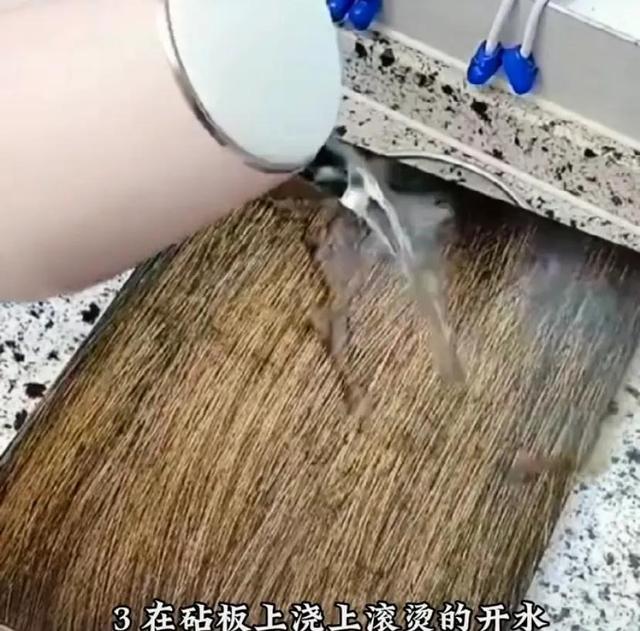 小苏打去霉点最有效的方法，小苏打怎么去霉斑（活了30年才知道的除霉小技巧）