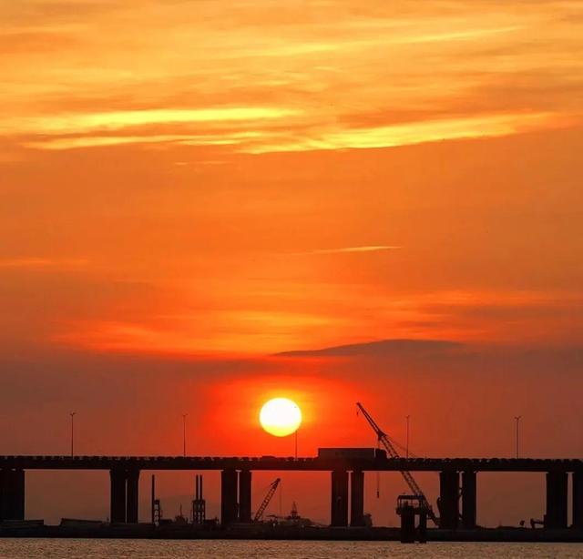 聊天回复技巧软件，怎么聊天找话题（和人聊天不知怎么回复）