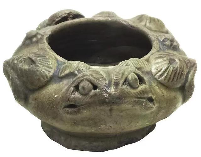 水盂是干什么用的，瓷器水盂是干什么用的（砚边点滴：水盂）