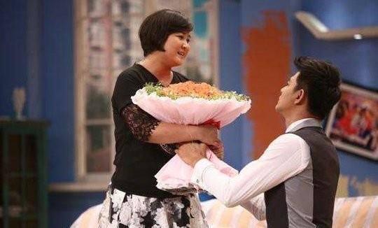 贾玲个人资料简介，贾玲个人资料（张小斐发文透露其感情状态）