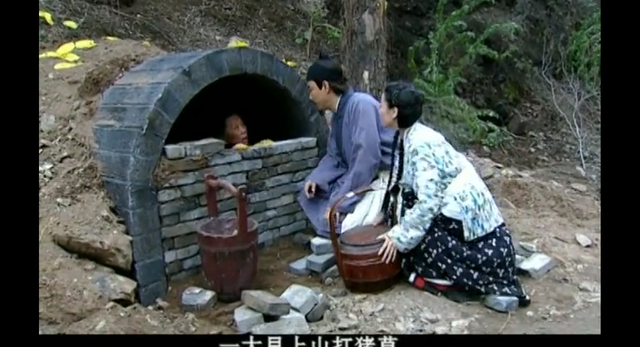 瓦罐坟老人为什么不跑，瓦罐坟老人跑了会怎样（古代人过60就要被关进坟墓）