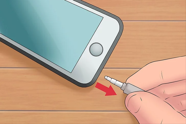 耳机脏了怎么清理，耳机污垢怎么清洗（你的耳机多久没清洁了）