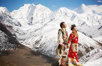 西海情歌歌词刀郎，西海情歌歌词（揭秘刀郎《西海情歌》背后的爱情故事）