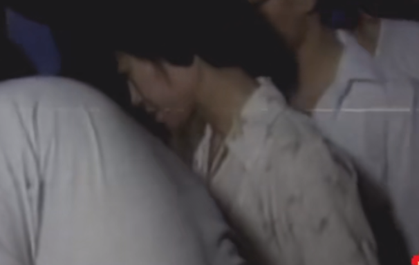 第一代居民身份证，中国第一张身份证拥有者