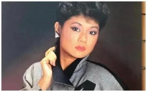 好听的粤语老歌，十首最好听的粤语老歌（10首经典粤语歌曲）