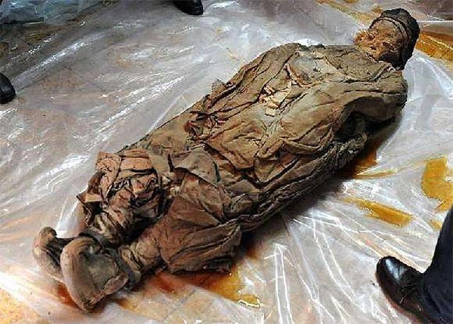 汉朝距今多少年，汉朝多少年（江苏出土千年古墓）