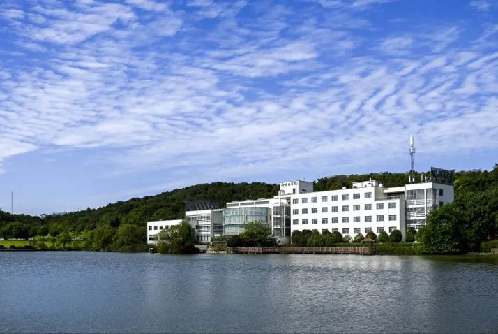 南京师范大学（占地超200万平米）
