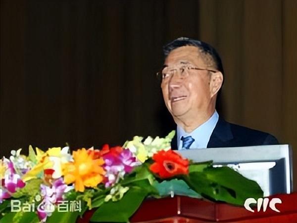 获得诺贝尔奖的人，第一个获得诺贝尔奖的人是谁（那些获得过诺贝尔奖的华人科学家）